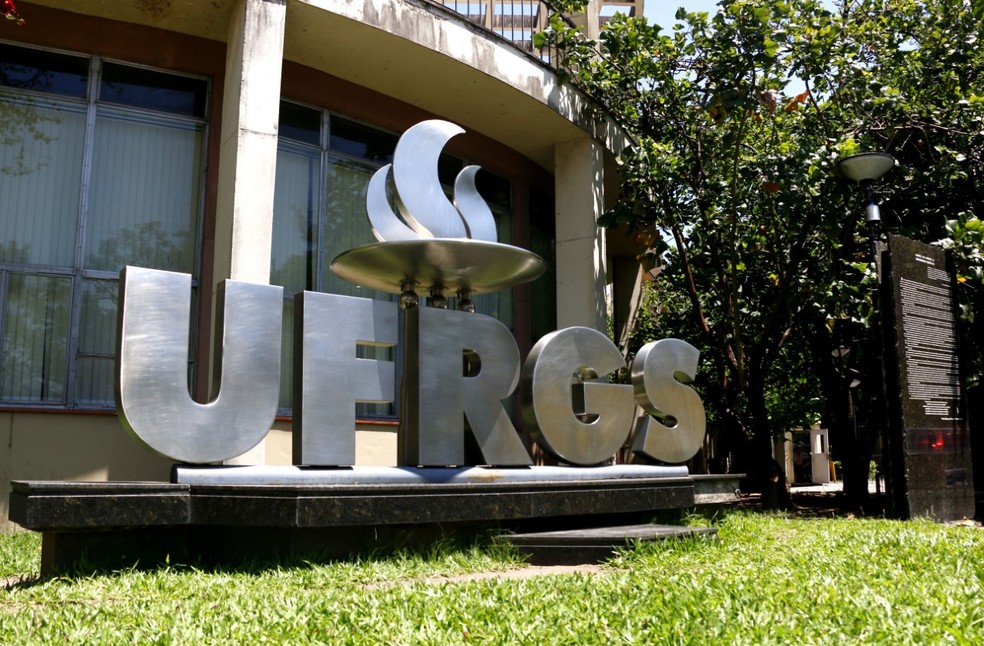 Vestibular UFRGS 2021: universidade recebe pedidos de isenção de taxa de inscrição. Veja como conseguir