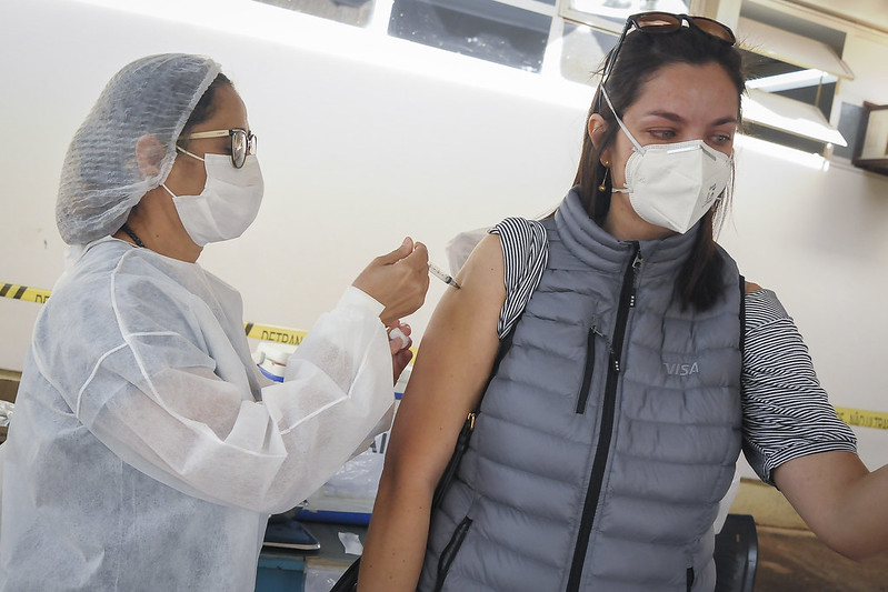 Mutirão de vacinação contra covid no Distrito Federal