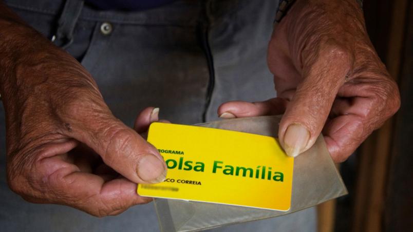 Quem está na fila de espera do Bolsa Família pode receber Auxílio Brasil?