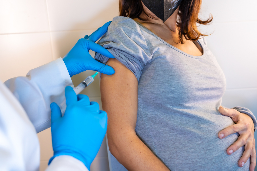 São Paulo inicia vacinação da 2ª dose para gestantes que tomaram 1ª dose da vacina AstraZeneca