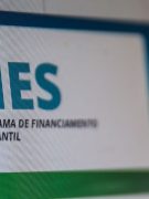 FIES 2022: estudantes têm mais 24h para se inscrever.