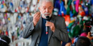Lula desiste de revogação e sugere revisar Reforma Trabalhista; entenda