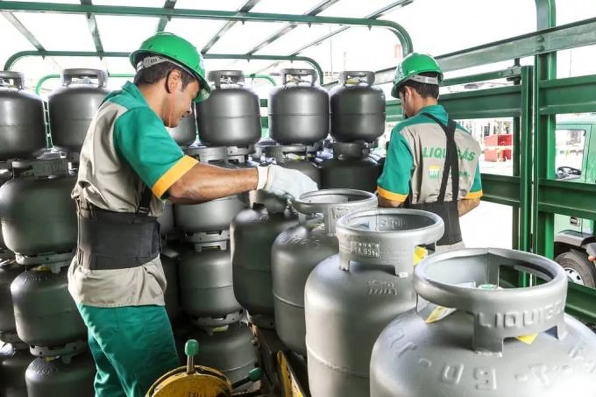 Petrobras vai distribuir gratuitamente Botijões e Vale-Gás em abril; descubra como receber