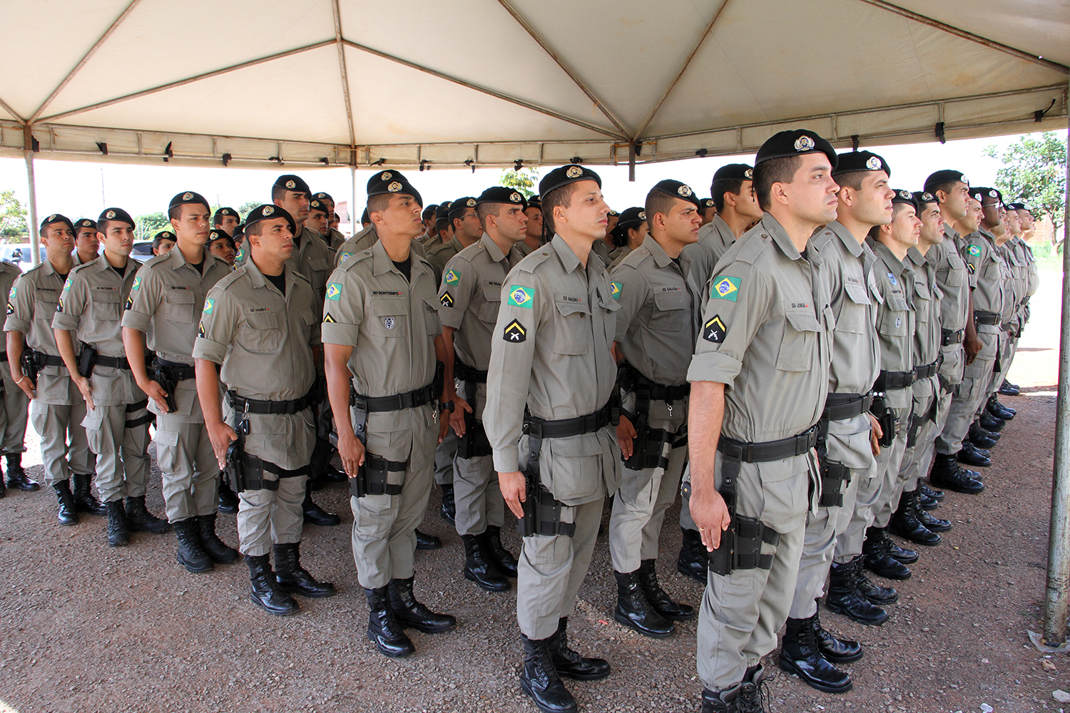 9 concursos públicos abertos no Brasil com mais de 1.000 vagas cada (Imagem: Reprodução/Polícia Militar de Goiás)