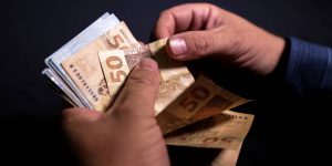 Saque do FGTS: penúltima parcela de até R$1.000 é liberada nesta quarta (8)