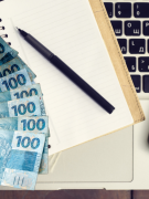 Auxílio de R$ 600 PODE CONTINUAR em 2023; conheça as propostas