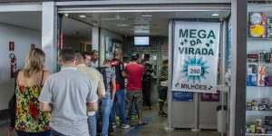 Empréstimo do Auxílio Brasil pode ser sacado nas lotéricas; entenda como isso vai funcionar