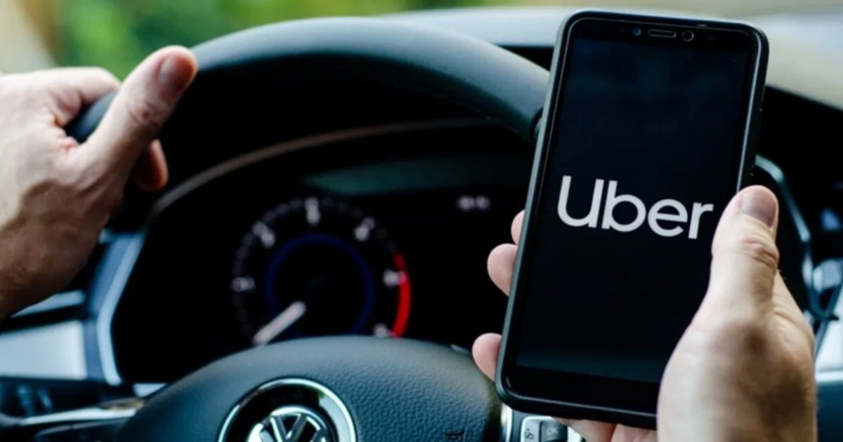 Uber lança empréstimos de R$ 1 mil a R$ 10 mil a motoristas; conheça as condições para contratar
