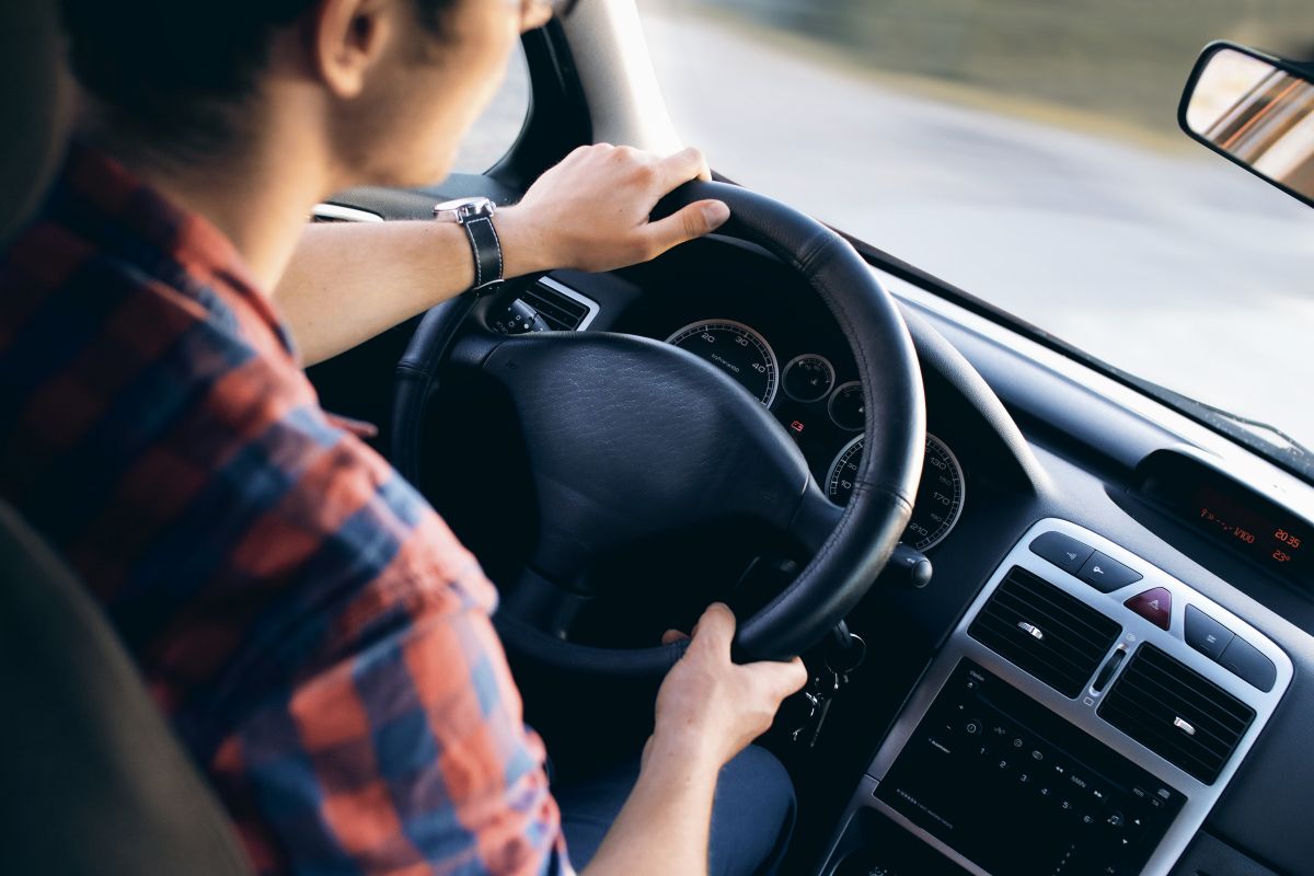 6 mudanças recentes na Lei de Trânsito que têm pegado motoristas desprevenidos