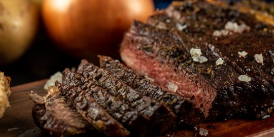 5 tipos de carne que NÃO PODEM FALTAR no seu churrasco de fim de ano!