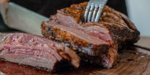 Picanha: tudo sobre a carne queridinha pelos brasileiros (com dicas de como preparar)