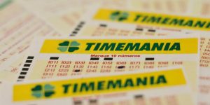 Quantos números tem que acertar na Timemania?