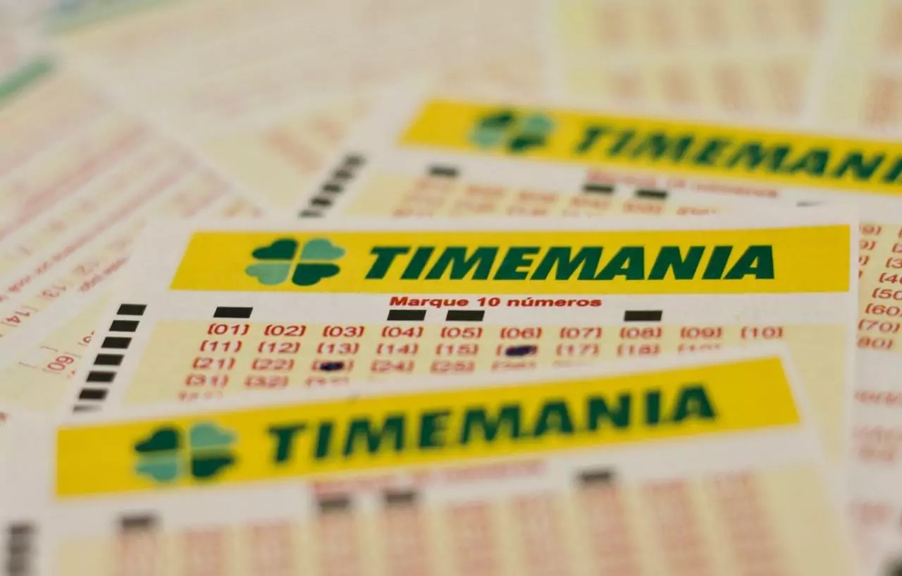 Quantos números tem que acertar na Timemania?