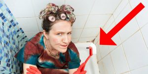 TRUQUE GENIAL para eliminar maus odores do banheiro: testamos e aprovamos!