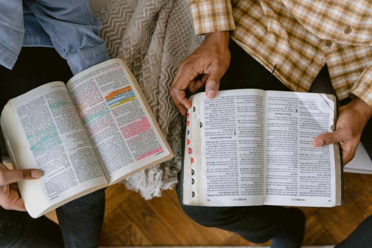 Versículos da Bíblia para jovens: os 6 melhores para saber de cabeça