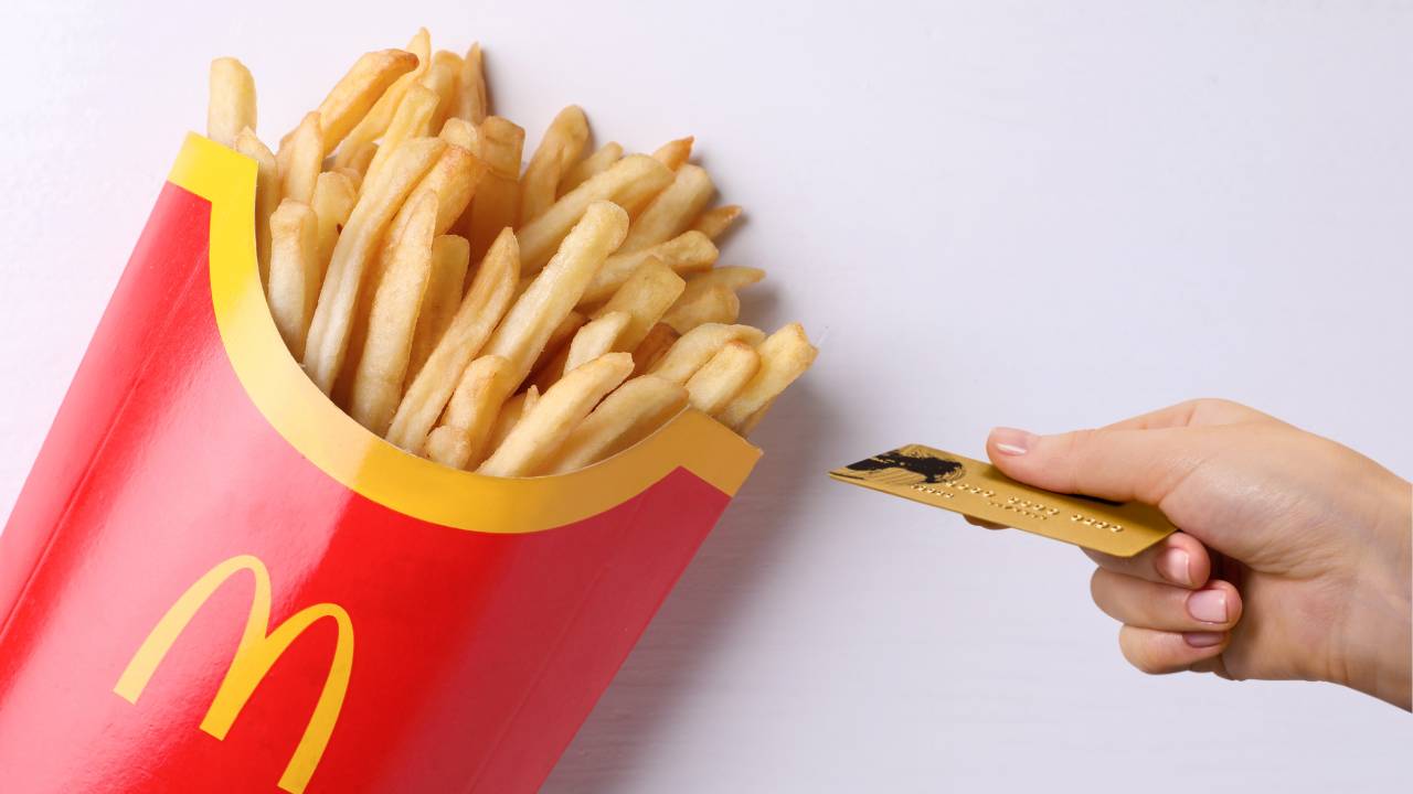 McDonald’s aceita vale refeição? Veja antes de passar carão!