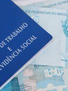 Quanto é descontado de FGTS de um salário mínimo
